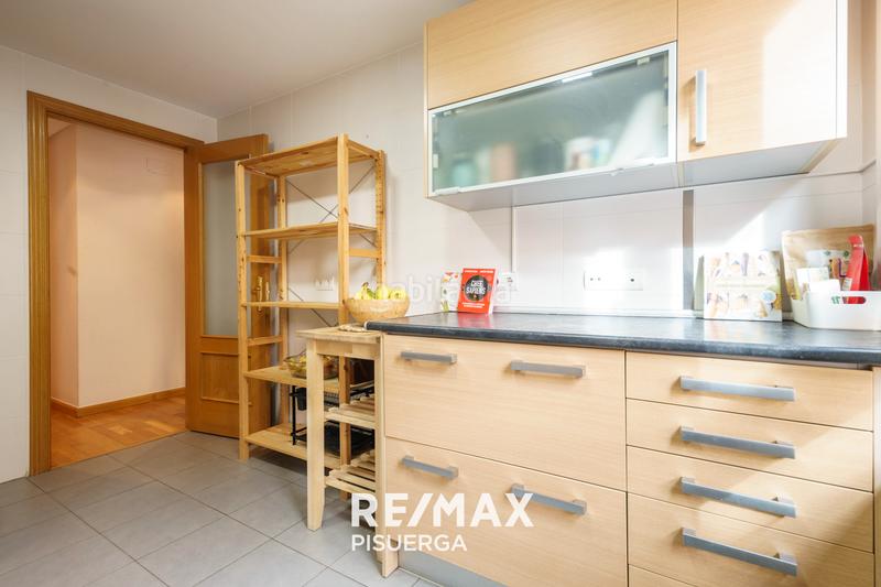 Foto 2925a105-83f0-41ce-a2a3-c993b2994d5a. Appartement dans plaza juan pablo ii 7 dans Villa de Prado Valladolid
