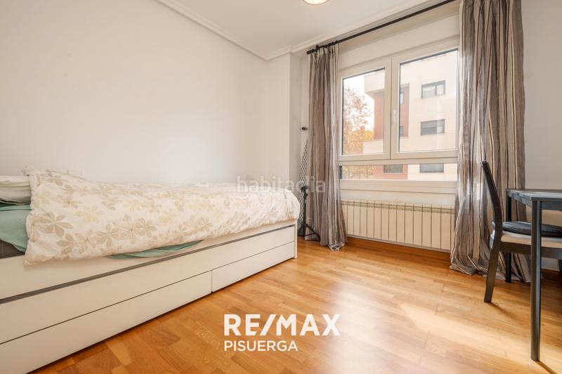 Foto 56f454ca-0b1a-4b1b-a953-f2aa4c1cbe7f. Appartement dans plaza juan pablo ii 7 dans Villa de Prado Valladolid