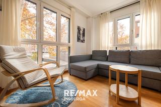 Flat in Plaza Juan Pablo II 7