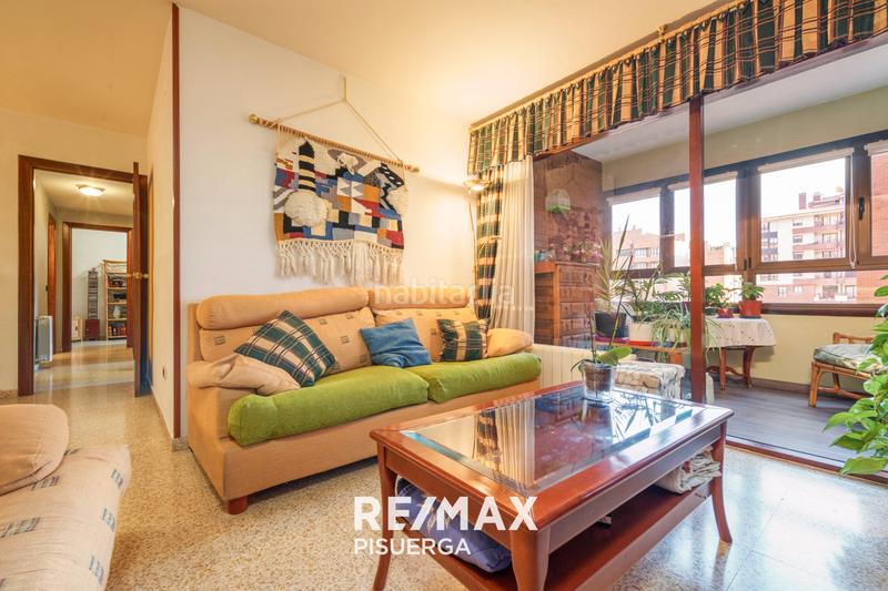 Foto 13b4f95b-05eb-4597-8705-e93518ab1a98. Piso en calle de mateo seoane sobral 3 en Parquesol Valladolid