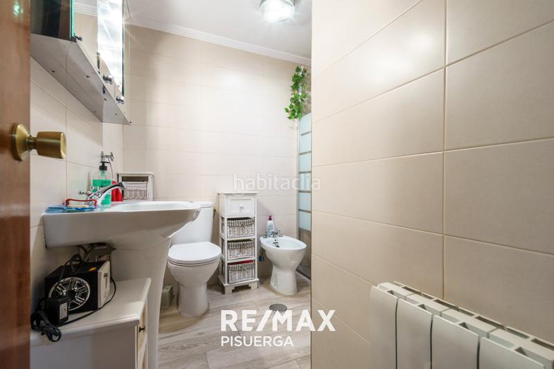 Foto 3d28292f-6572-47b1-b0b1-a0fa687c0a6b. Piso en calle de mateo seoane sobral 3 en Parquesol Valladolid