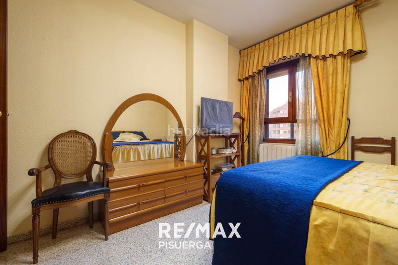 Foto c03bef47-f7b3-43a4-9299-023c894600fb. Piso en calle de mateo seoane sobral 3 en Parquesol Valladolid