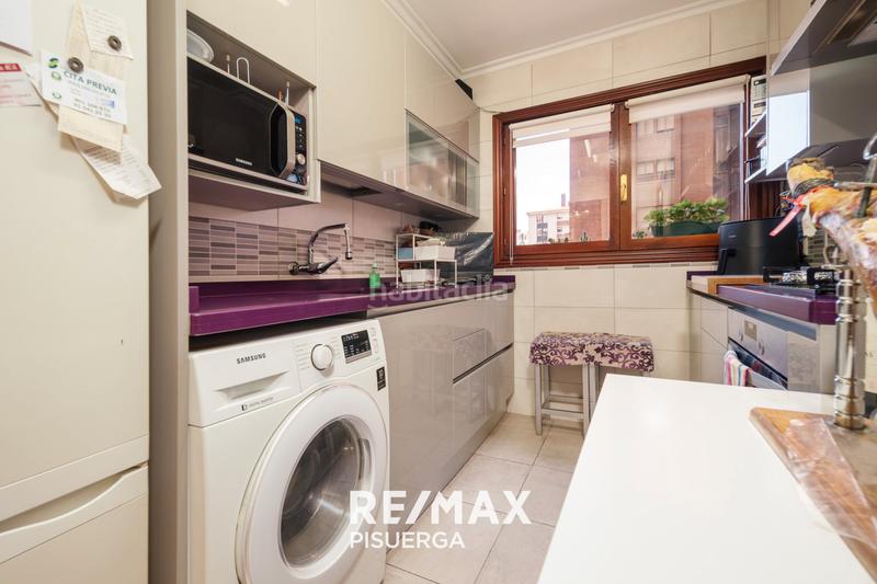 Foto f17fc026-78cd-4c74-b95f-5538b8b44b4c. Piso en calle de mateo seoane sobral 3 en Parquesol Valladolid