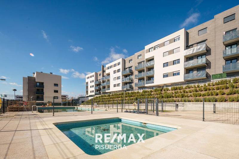 Foto a7198886-59f7-48ac-84d3-4c50cdfca511. Appartamento con parcheggio piscina in Parquesol Valladolid