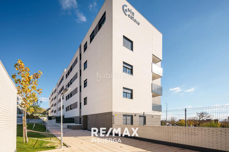 Foto d46a1199-30e4-4cdf-8640-a745fa141a30. Appartamento con parcheggio piscina in Parquesol Valladolid