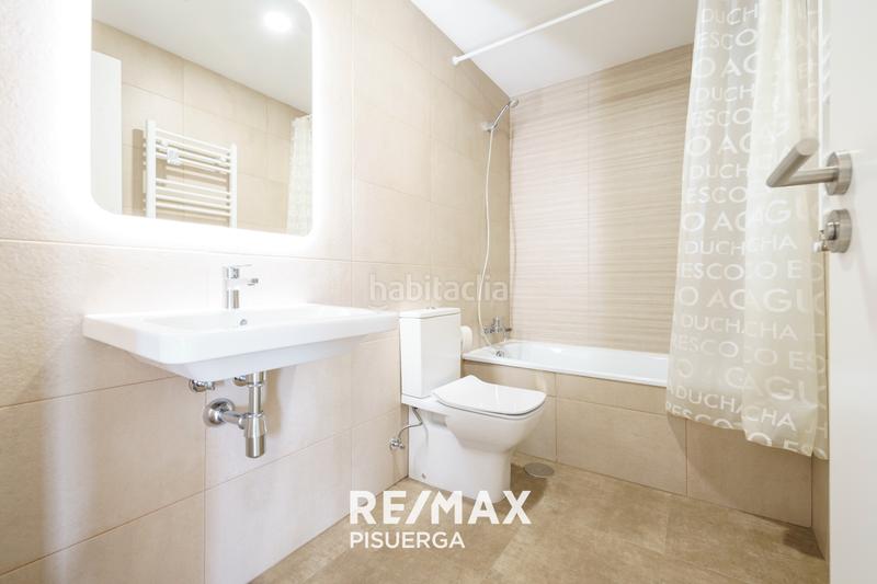 Foto 102a2d62-425d-4f30-a15f-9ec759ecb876. Appartement avec parking piscine dans Parquesol Valladolid