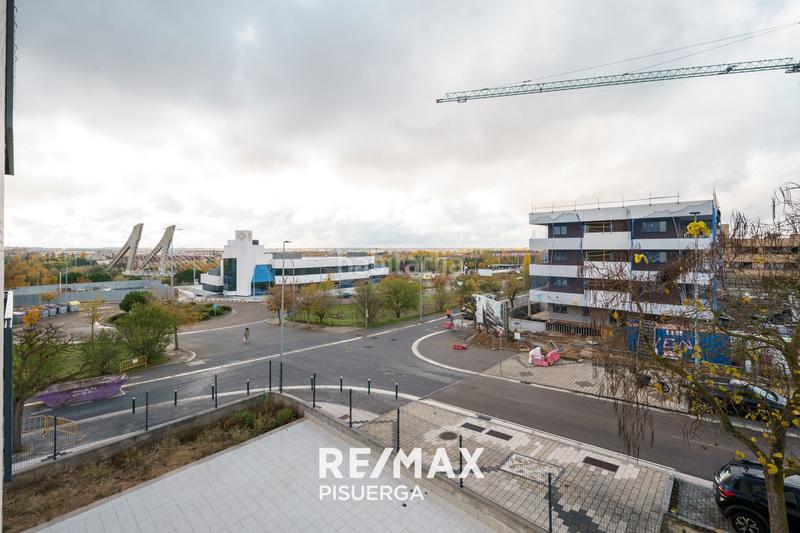 Foto 4f79ff0b-b69c-49e9-be35-ab8acf7f0b3a. Appartement avec parking piscine dans Parquesol Valladolid