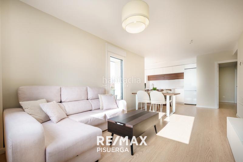 Foto 756e2fcf-96a9-45b3-96bf-46133fa03a77. Appartement avec parking piscine dans Parquesol Valladolid