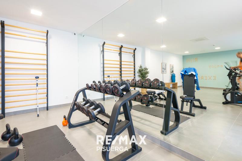 Foto f7dbae60-1171-43f3-b278-3903c034b1ad. Etagenwohnung mit parking pool in Parquesol Valladolid