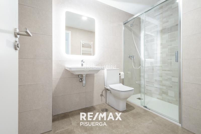 Foto 09dab1e4-90e6-4a13-aecd-737c66f78bb5. Flat with parking pool in Parquesol Valladolid