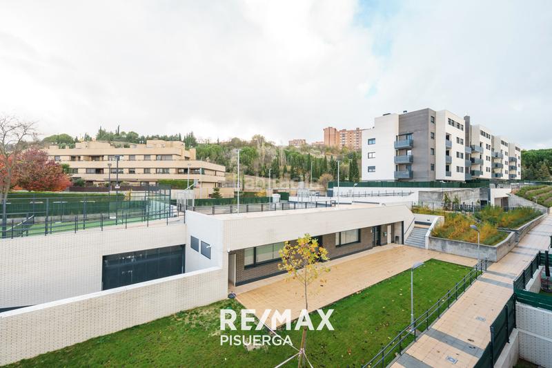 Foto 24ada6d8-35f3-431c-b094-dd74f9650ffb. Flat with parking pool in Parquesol Valladolid