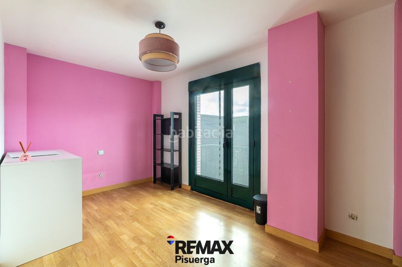 Foto 80d4180e-8808-45b7-9b49-55473c40a9e4. Chalet en calle santibañez 6 en Traspinedo