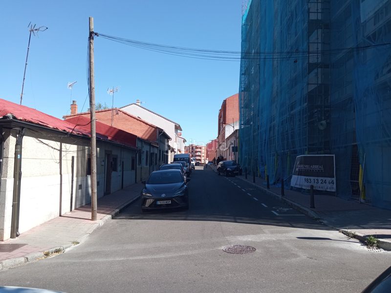 Foto 43247e40-31df-4568-8a54-8d766f877c1f. Terreno residenziale in calle alta 32 in Pajarillos Altos Valladolid
