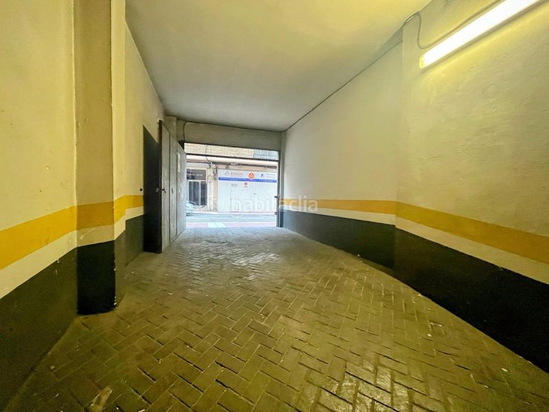 Foto 7a061cc2-b369-4374-bb54-8545b2b1cac2. Aparcament cotxe a calle levante 2 a Delicias Valladolid