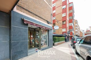 Rez-de-chaussée à Calle artesanía 2