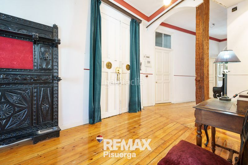 Foto 11b50d4b-0a80-429d-8b9e-abc729ccfff8. Piso en calle bajada de la libertad 6 en Centro Valladolid