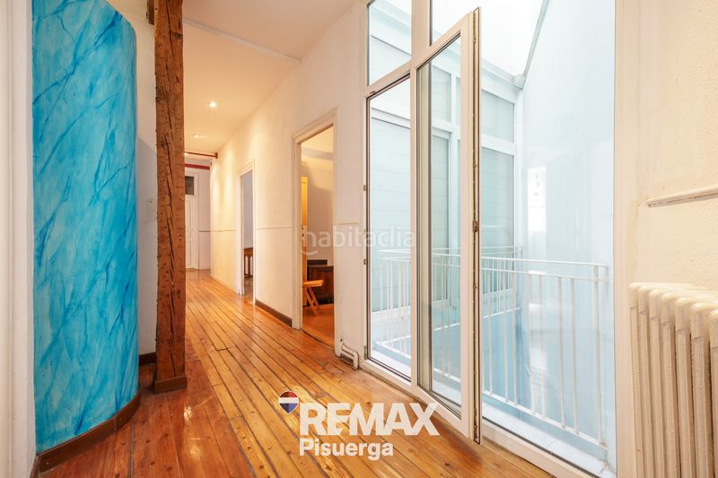 Foto 3b27108b-65be-4db3-b3af-ccaf2f555c18. Piso en calle bajada de la libertad 6 en Centro Valladolid