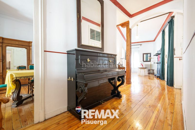 Foto 510f09ad-e1fb-41a1-91f3-00013ad7e217. Piso en calle bajada de la libertad 6 en Centro Valladolid