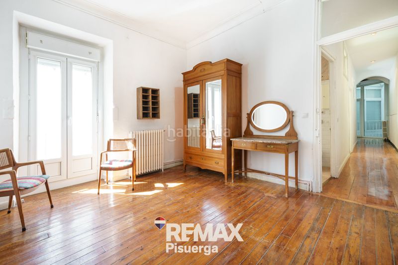 Foto 6d46c5fb-bb5d-4802-acfa-f936080723b6. Piso en calle bajada de la libertad 6 en Centro Valladolid