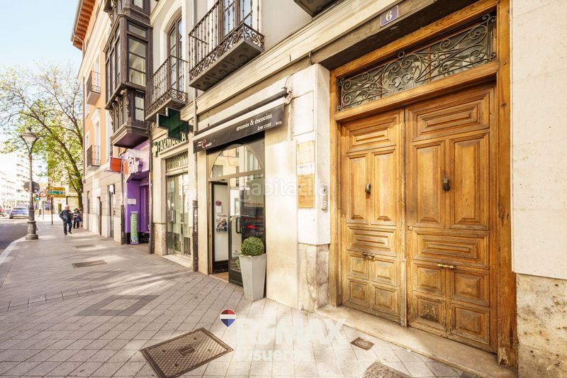Foto 79d87b8f-0a36-40de-bf55-958d3f16c3c9. Piso en calle bajada de la libertad 6 en Centro Valladolid