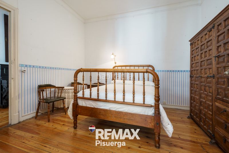 Foto 8068bddd-b850-41b0-b0b4-55c45e765579. Piso en calle bajada de la libertad 6 en Centro Valladolid