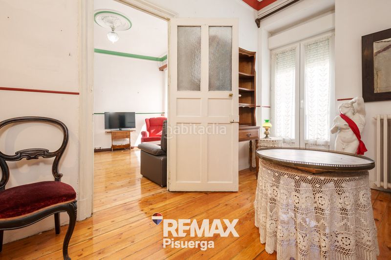 Foto ab6dc6d3-d980-4b0b-bd40-dc80174e9c19. Piso en calle bajada de la libertad 6 en Centro Valladolid