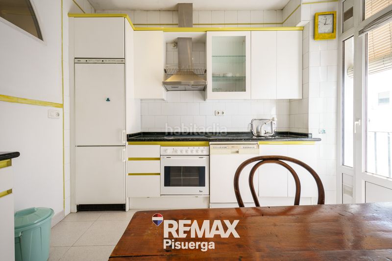 Foto cd99b719-9b2d-4f41-a7b3-b0f4534a0198. Piso en calle bajada de la libertad 6 en Centro Valladolid