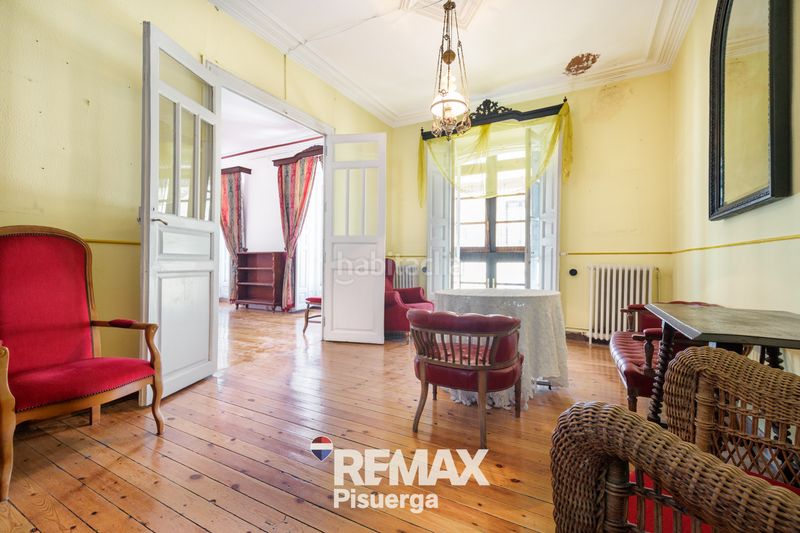 Foto e6723b53-a636-46b7-b485-6b1d14cf4f97. Piso en calle bajada de la libertad 6 en Centro Valladolid