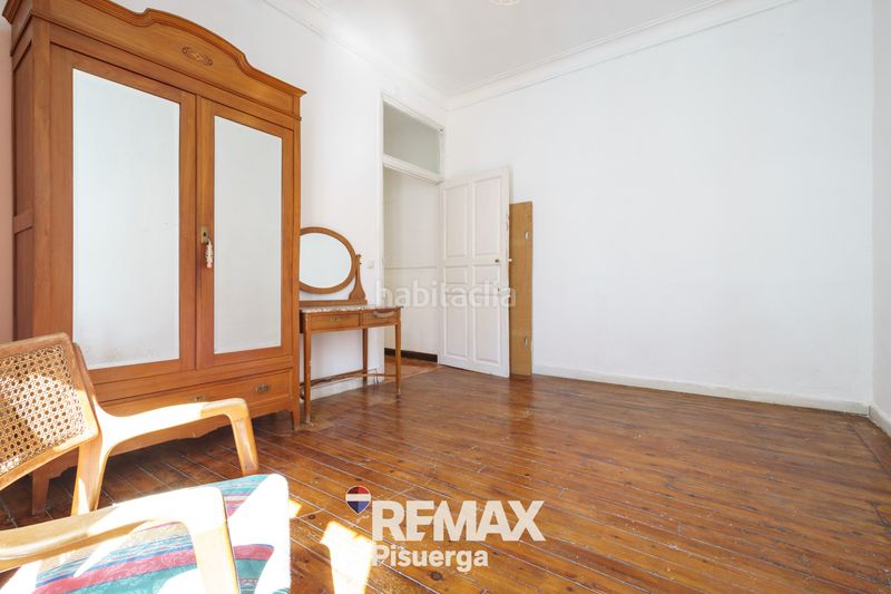 Foto ee4bbfdd-c3f9-44ca-8adc-0035b268729c. Piso en calle bajada de la libertad 6 en Centro Valladolid