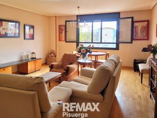 Appartement à Calle villafranca de duero 12
