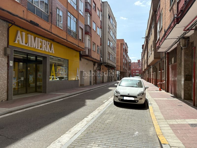 Foto 1f3233a4-a791-4ce1-aa93-204597adc97f. Pis a calle esquila 18 a Pajarillos Bajos Valladolid