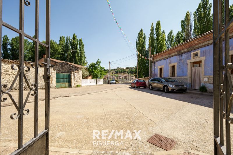 Foto da73e5e5-d01b-4900-8756-61375c6c2261. Casale in va-203 5 in Torrescárcela