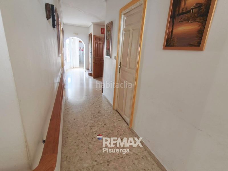 Foto ad4c8d00-5ceb-4886-b329-5d130693ded7. Edificio en carretera tiedra 9 en Pozoantiguo