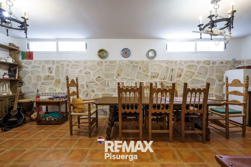 Foto 05770a04-e393-4edc-9a94-d27a8b862e8a. Chalet en calle retama 5 en Boecillo