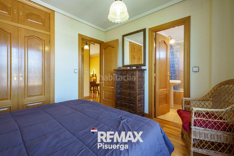 Foto 42fa5dd0-aeb2-492d-b76f-103d7d8ceb3f. Chalet en calle retama 5 en Boecillo