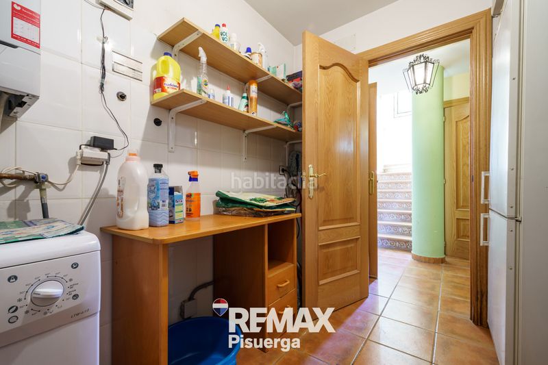 Foto 60d22acb-ba10-4864-8221-a666fe034c6b. Chalet en calle retama 5 en Boecillo