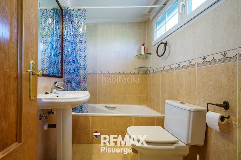 Foto 72724be2-b8ce-4daa-860f-2a8dc4f806f5. Chalet en calle retama 5 en Boecillo