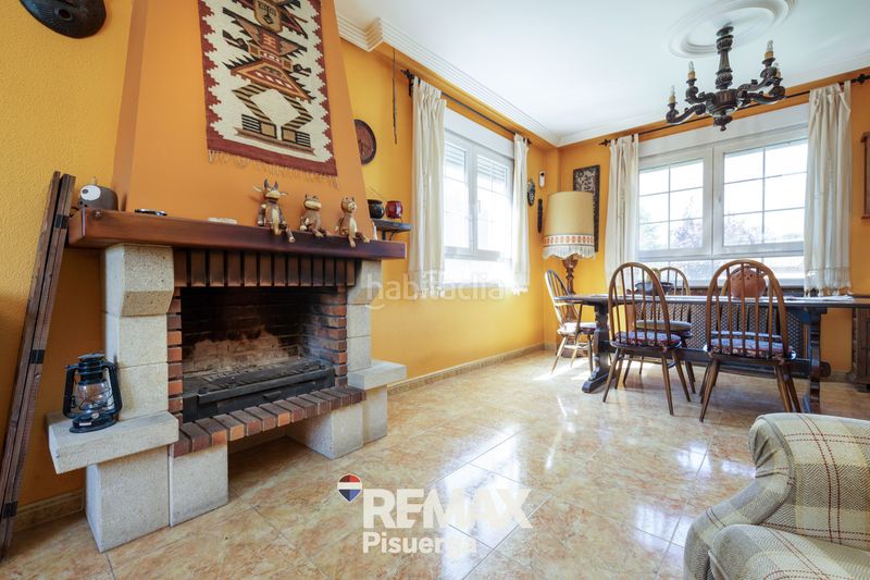 Foto 98b1d65e-0876-4c5d-bd37-0c83c98df852. Chalet en calle retama 5 en Boecillo