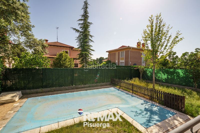 Foto e892af75-4c8e-43cd-9126-2d23fff6c47e. Chalet en calle retama 5 en Boecillo