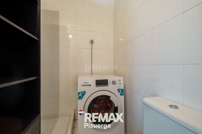 Foto 090754fd-7f3e-40c1-8e92-fea09d24e84e. Xalet a calle capuletti 21 a Covaresa Valladolid