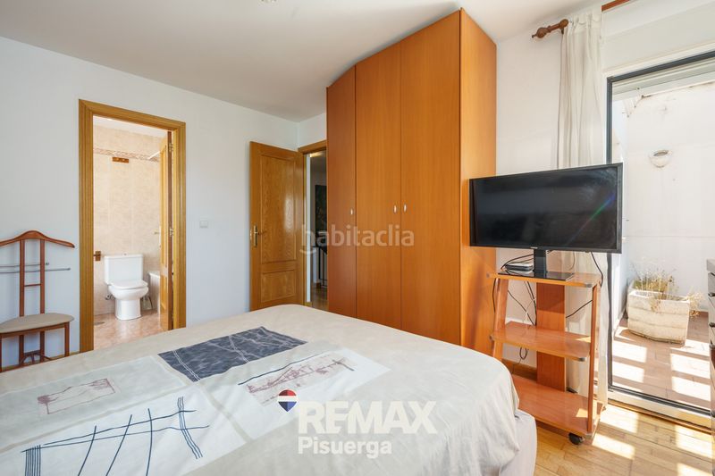 Foto 33a256f8-a3ce-4745-ba8a-50967d0ef004. Xalet a calle capuletti 21 a Covaresa Valladolid