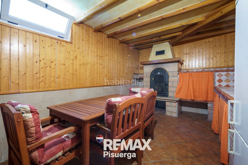 Foto bd238267-f1e1-4777-a6fe-5eed589f1df1. Xalet a calle capuletti 21 a Covaresa Valladolid