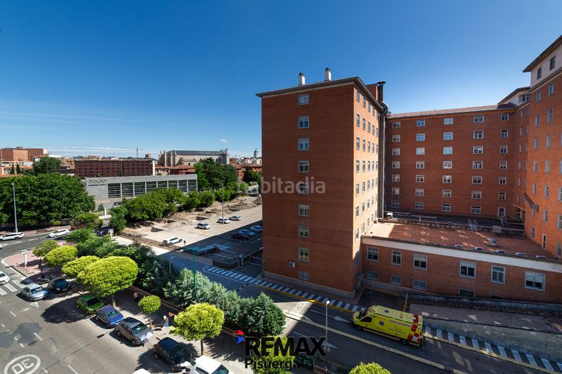 Foto c4d9230d-5a3f-4f61-af45-5d3ddfb04b19. Pis amb calefacció a Rondilla Valladolid