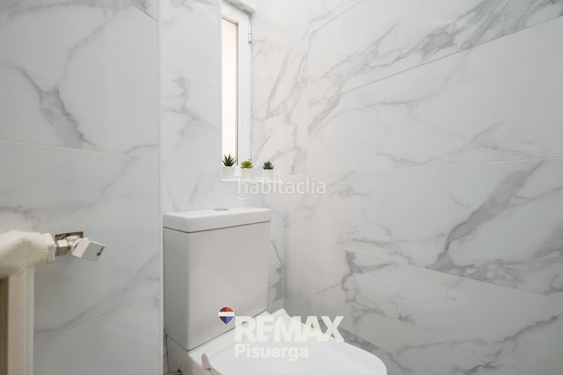 Foto 3b93f5cc-eb8d-45fb-90b6-cbc88c6b619c. Appartement dans calle estrada 20 dans Centro Palencia