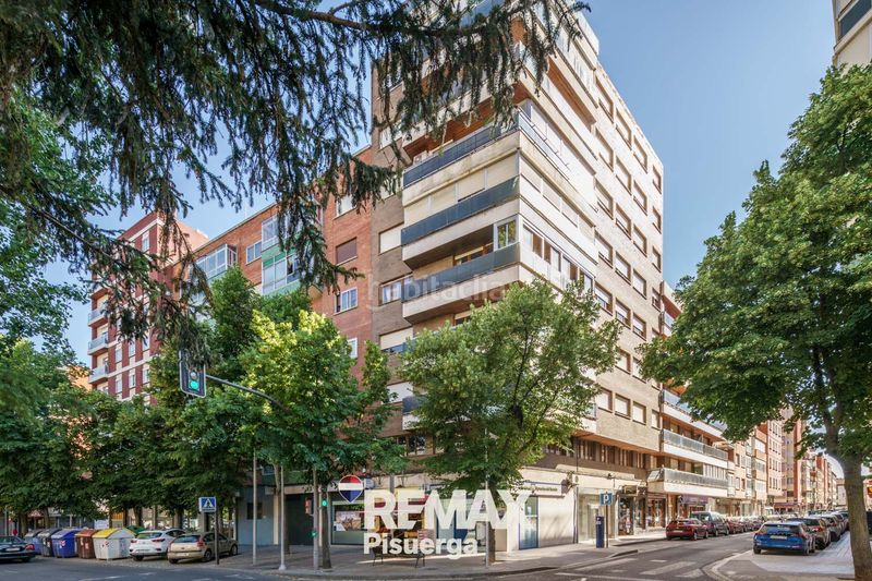 Foto b537ea1c-075e-447b-ad15-d050a9085e3e. Appartement dans calle estrada 20 dans Centro Palencia