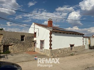 Masia a Calle ria 3