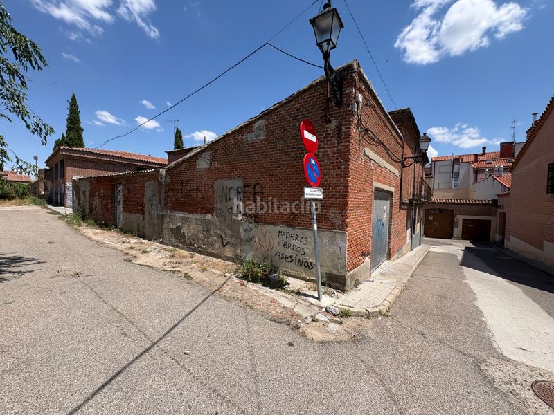 Foto bbcab2d1-af08-4299-a663-00ba23815909. Edificio en calle cerradilla 8 en Medina del Campo