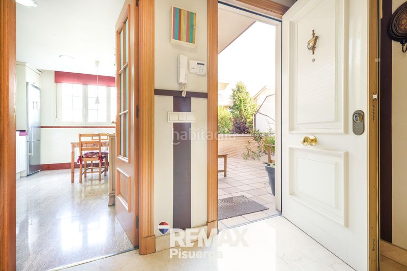 Foto ed51e8a0-e4f4-475f-bd9b-b35c5587335e. Xalet amb calefacció aparcament piscina a Las Villas - Valparaiso - El Peral Valladolid