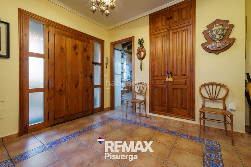 Foto 6aa78548-2e94-4743-acc6-bdbd81aec906. Chalet en calle balandro 126 en Boecillo