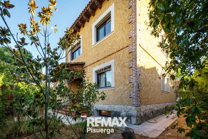 Foto 6b3f8e60-2e96-49be-bc8b-58209fc77afe. Chalet en calle balandro 126 en Boecillo